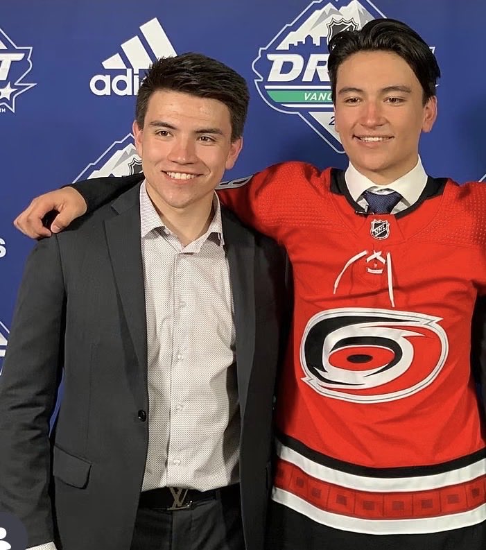 KenzieTSN's tweet photo. For the first time tonight, the Suzuki brothers, Nick and Ryan, will play against each other at the NHL level. 

#Habs #Sens https://t.co/eSe2tLlNKY