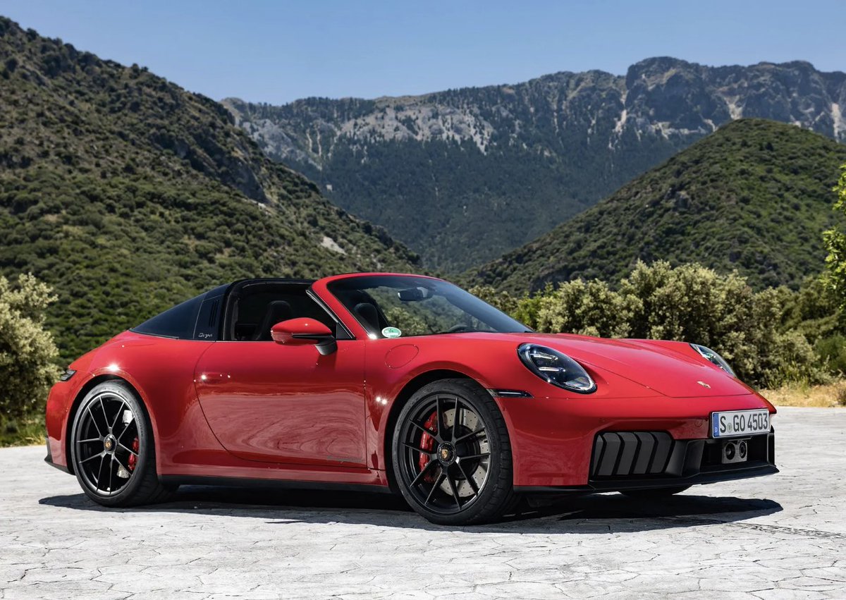 ForbesLife's tweet photo. Test-Driving The 2026 Porsche 911 Targa 4 GTS
https://t.co/KeLIy2RR4q https://t.co/cFfcAQITz1