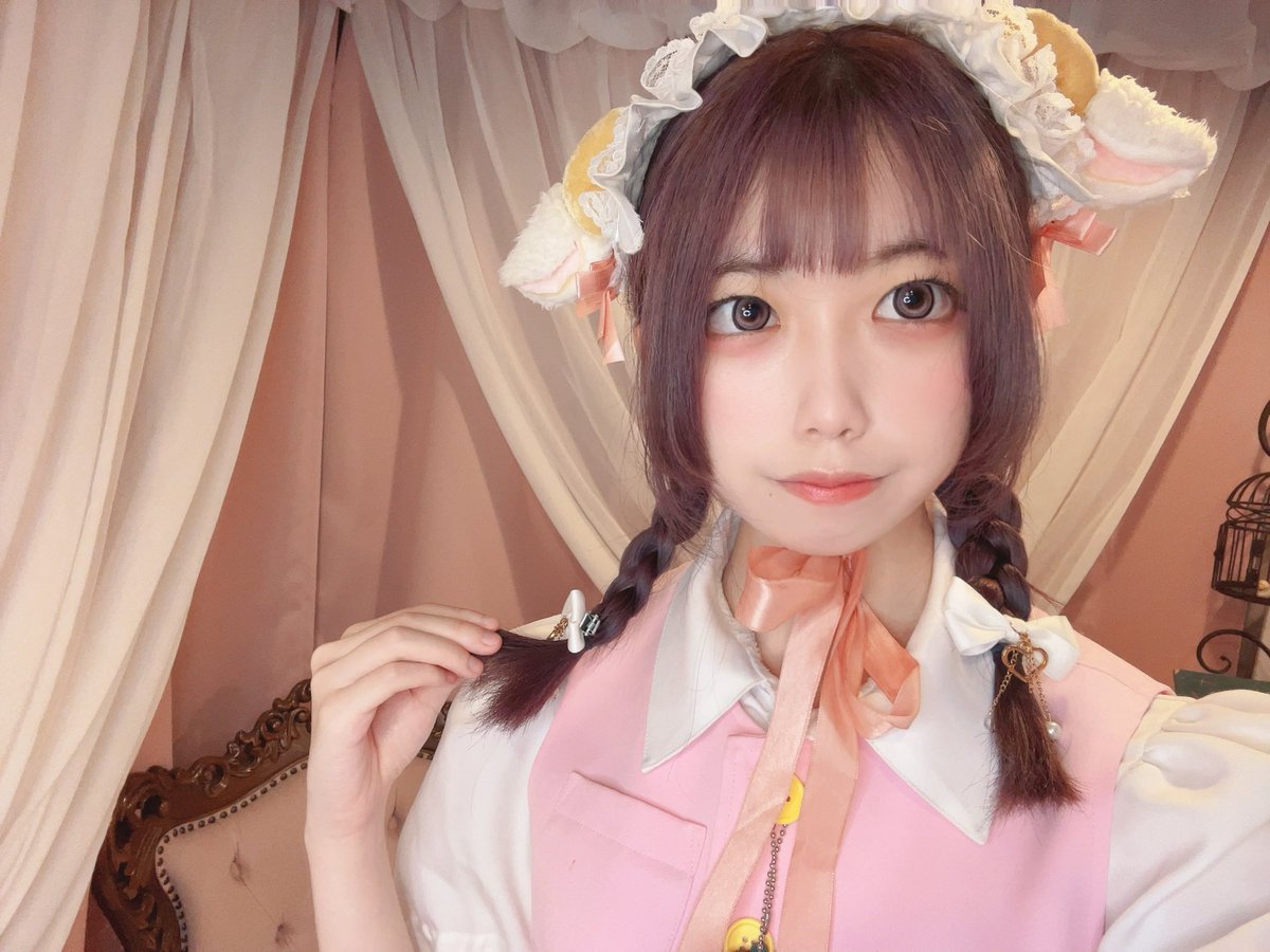 non_frapeco's tweet photo. 9/26のおきゅおわ🍬
新しい髪色は紫でした💜
秋っぽ(？)さつまいもパープルです🍠
ちゃんと好評でよかった〜🫶🏻また1ヶ月後に色変わると思うので楽しみにしてて👍🏻
今日来れなかった人もいつか見に来てね🥹
個別のお礼ALTにあります✨️
次回日付変わって本日18時〜23時です🙌🏻オープンじゃないので注意🙏🏻 https://t.co/jl8LjAh1NC