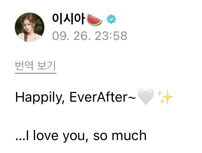 babyelieli's tweet photo. 이런딸낳고싶어
알럽유 전에있는 점 세개가 나를 힘들게함 https://t.co/QKCiYUwfUN