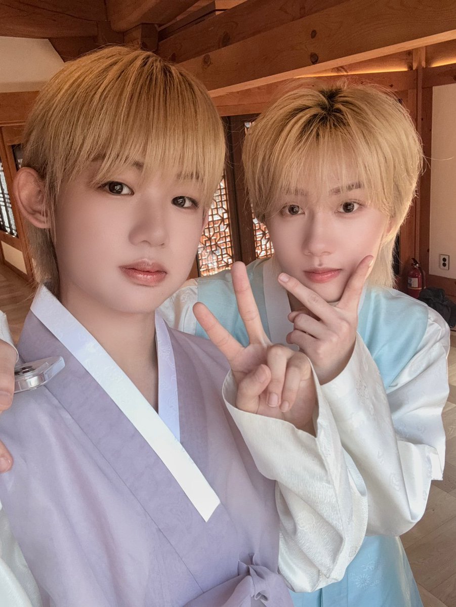 gussnsanto's tweet photo. 남은 연휴도 잘 보내고 있나용?? https://t.co/L4imm9MXSs