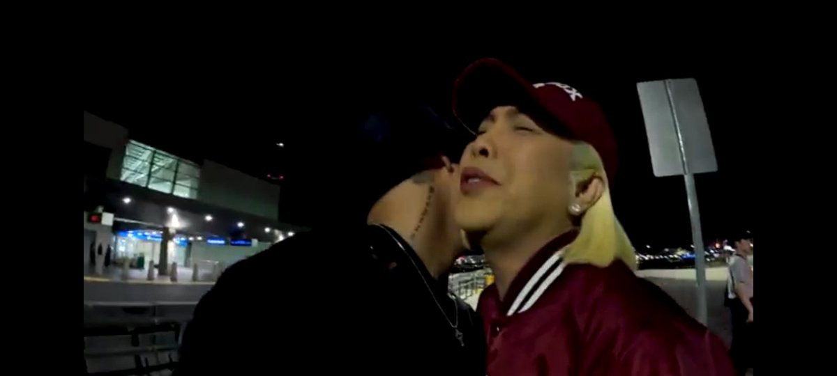 abayon_zhameera's tweet photo. It's look like familiar 😜

#ViceGanda | #ViceIon | #IonPerez https://t.co/RSwav6RNpU