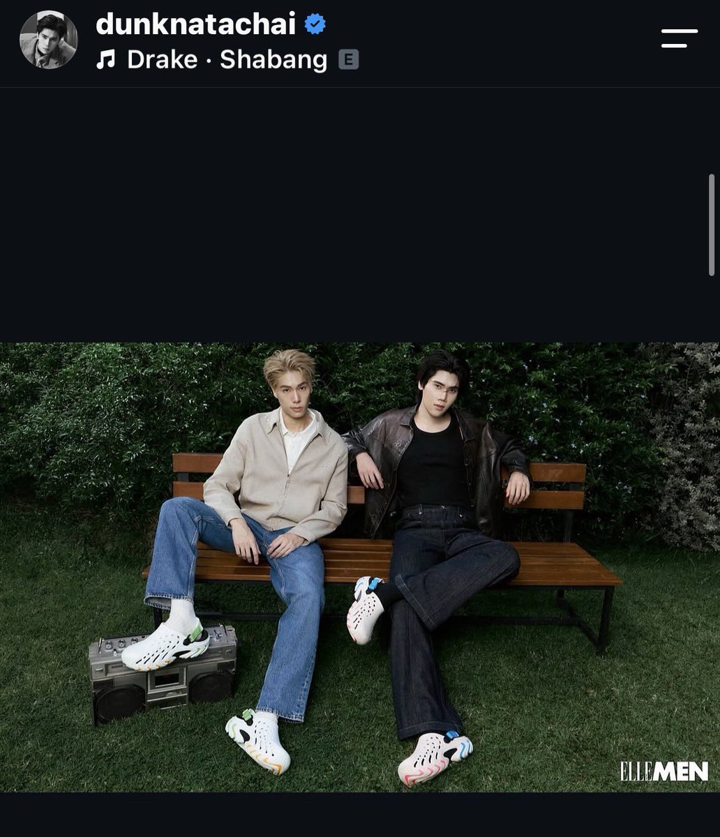 Doglover4evar's tweet photo. What the fck?

CUTTING OUT the one with Dunk and posting only the one with Santa? When Dunk posted 4 out of 5 pics from that shoot with Phuwin?

Because relationship aside, is THIS his idea of professionalism and respect?

It was a 3-person shoot, not a duo, in case he forgot… https://t.co/WvIrWhxFmS