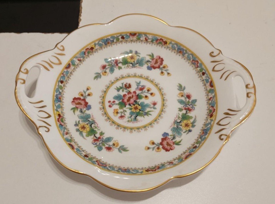 ElGanspo's tweet photo. VENTAS DE PLATOS (31)DECORATIVOS ÚNICOS DE DIFERENTES MARCA ROYAL DOULTON, WEDGWOOD, CHURCHILL,ROYAL BURLINGTON ,ROYAL WORCESTER,DENBURY MINT, AYNSLEY Y MUCHO MÁS 
#platos #royaldoulton #decoracion #hogar #coleccion  #TikTok https://t.co/VAaUKQMBc3 https://t.co/KGg66Lpfw6