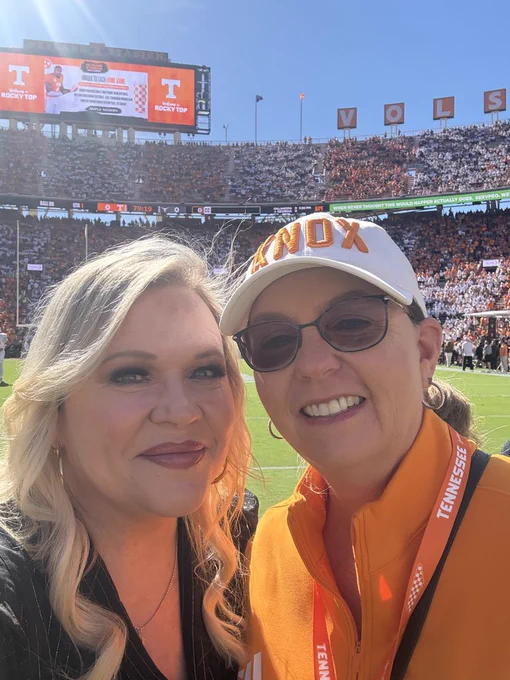 Image from Holly Rowe (@sportsiren)
