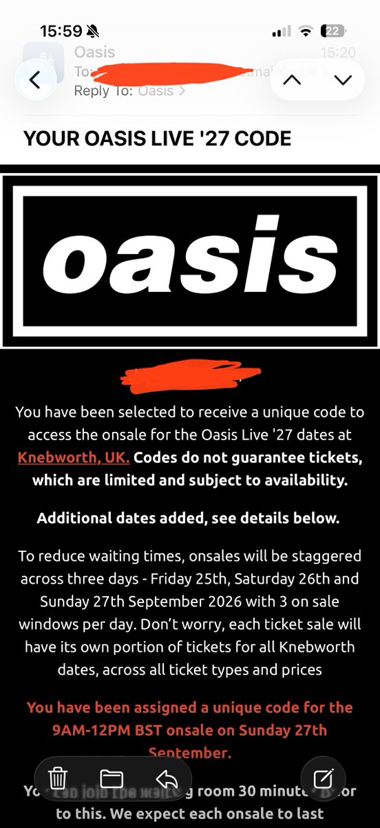 Malravenous's tweet photo. C’mon!! @oasis https://t.co/mqyPgueei5