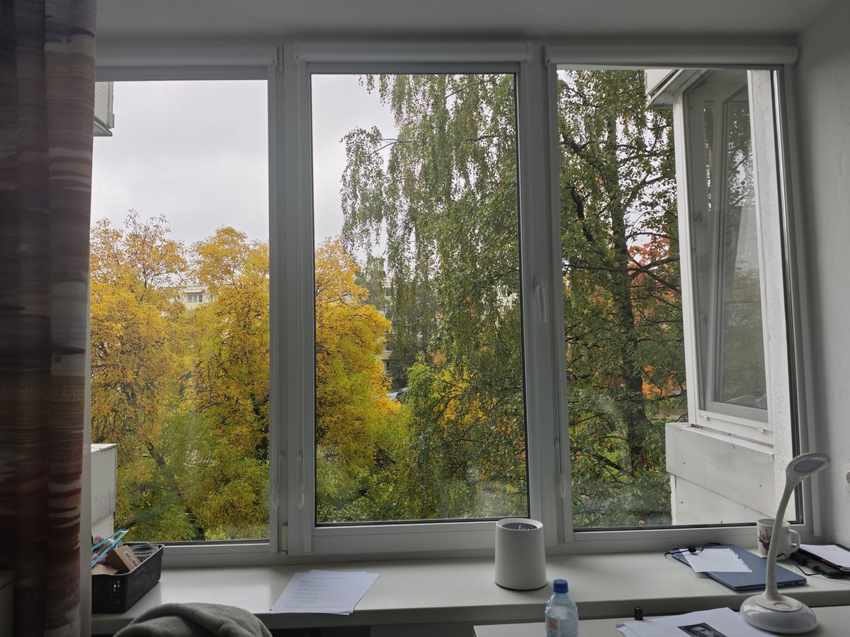 beemayaly's tweet photo. Если не обращать внимание на бардак, то вид оч красивый) https://t.co/OUjuUezoeH