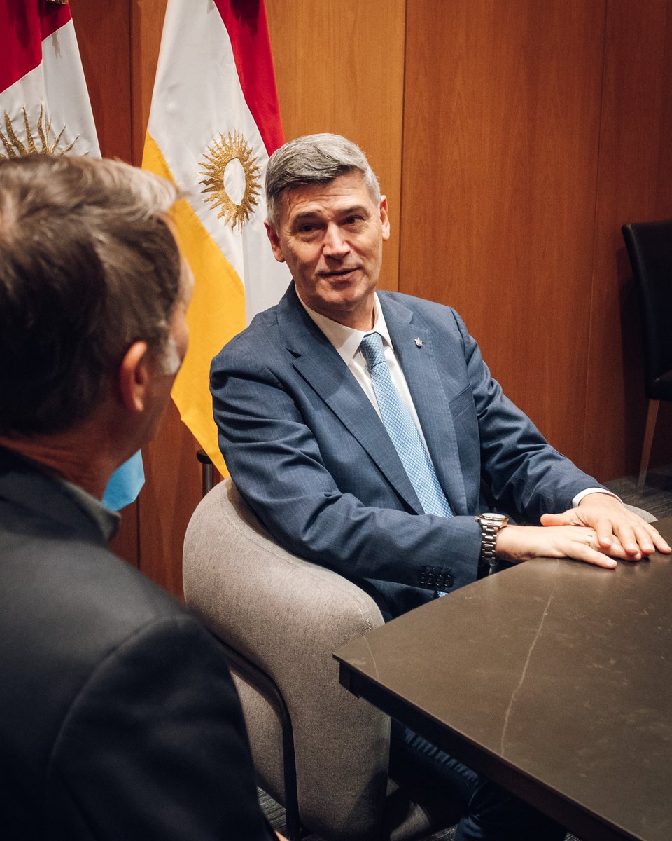 PasseriniOk's tweet photo. Fue un gusto reunirme con Andrés y Wendy Palau, junto a pastores referentes de nuestra ciudad.

Conversamos sobre el #FestivalPalau Córdoba 2026, que hoy reúne a miles de cordobeses en el Parque Sarmiento, en un encuentro familiar, musical y abierto a toda la comunidad.

Nuestra ciudad recibe, abraza y respeta todas las expresiones de fe. 🤝❤️