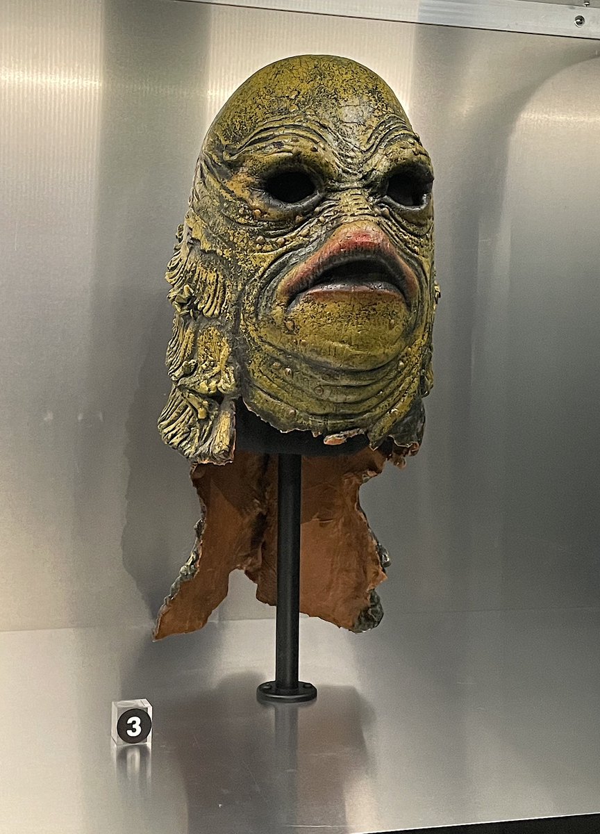 SFXmagazine's tweet photo. @AcademyMuseum @TaraDBennett @Cellarscape SFX attended the press preview of The Horror Show at @academymuseum 🦇

We’re sharing some of our highlights… 💀

1. Blade costume
2. Boris Karloff’s The Mummy mask
3. Candyman and slasher f(r)iends
4. The Creature From The Black Lagoon  

#Horror #Halloween #Spooky https://t.co/l6bXJcJULt