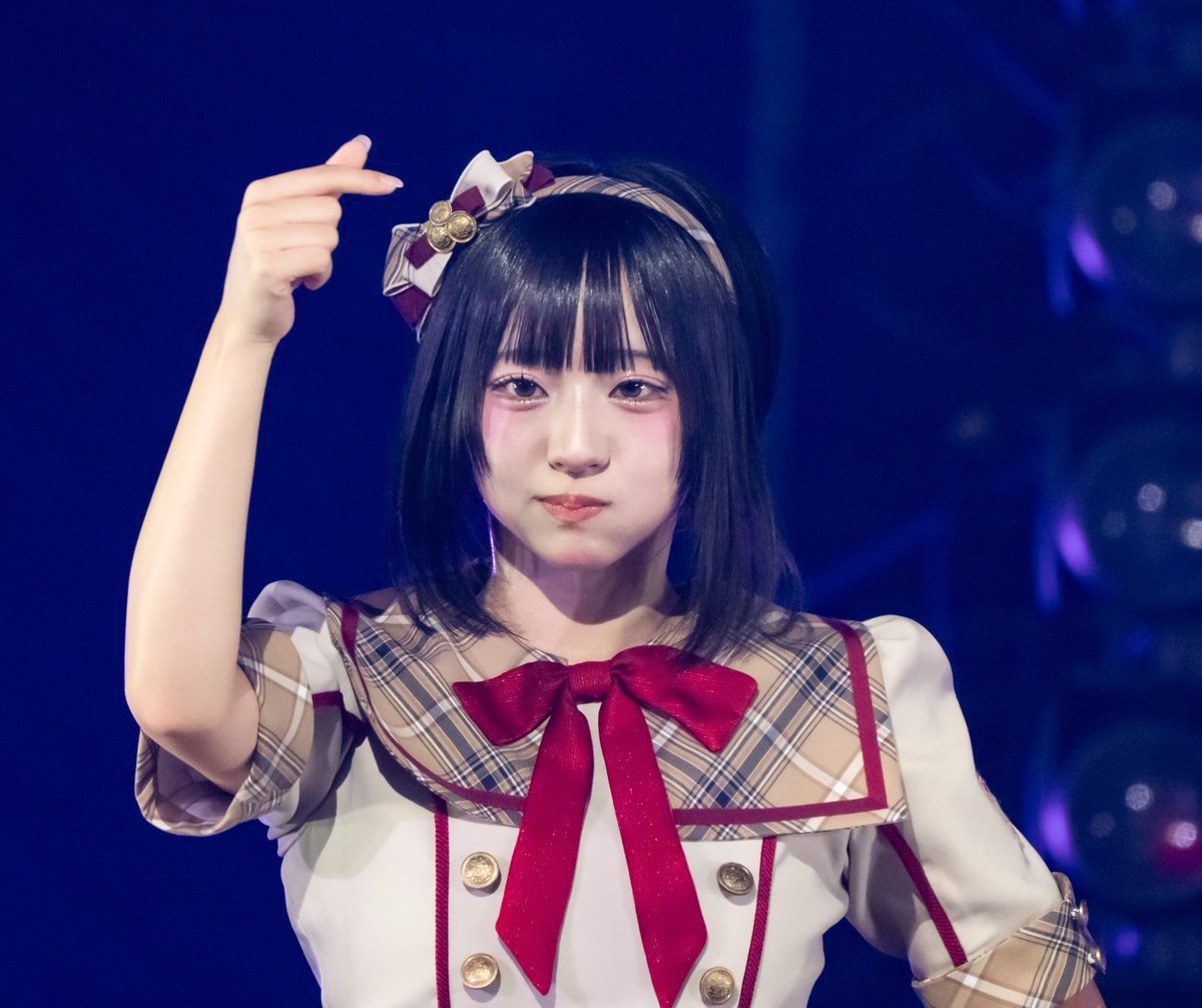 picture_eng's tweet photo. 60913 高嶺のなでしこ ワンマンライブ       
〜CROWNED IN BLOOM〜        
[SHIBUYA LOVEZ]                   

비슷하지만 다른 하트

涼海すう(@su_suzumi_)            

#たかねこ 
#カメねこ 
#すうですぅ https://t.co/iblP64qRvW