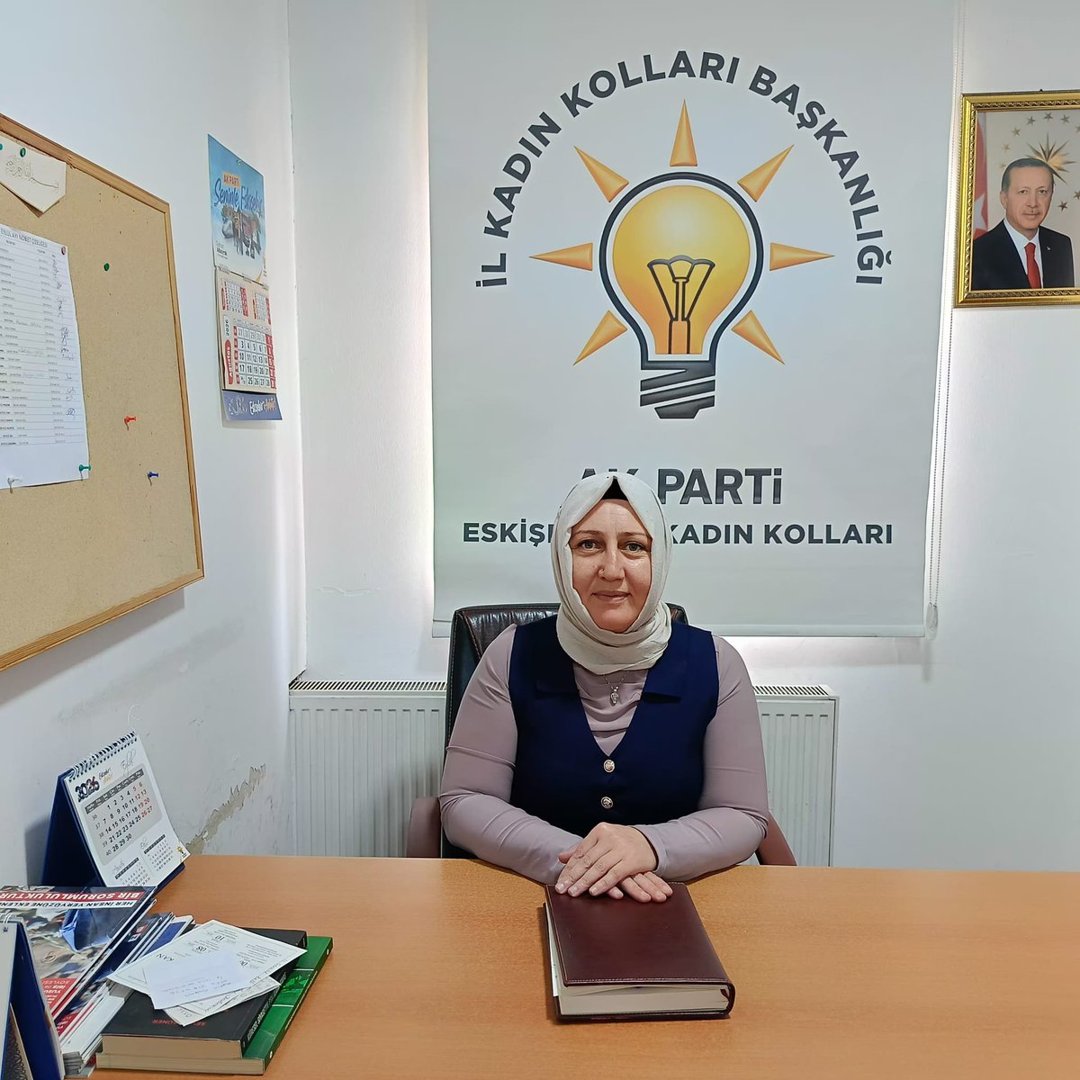 AkadinEskisehir's tweet photo. AK Parti Eskişehir İl Kadın Kolları Başkanlığımızda nöbetçi Yönetim Kurulu Üyemiz Sultan Özcan'dır. https://t.co/TIEQV5cQ9g
