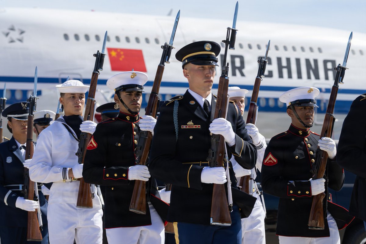 The U.S. Army Herald Trumpets, the U.S. Army Presidential Salute ...