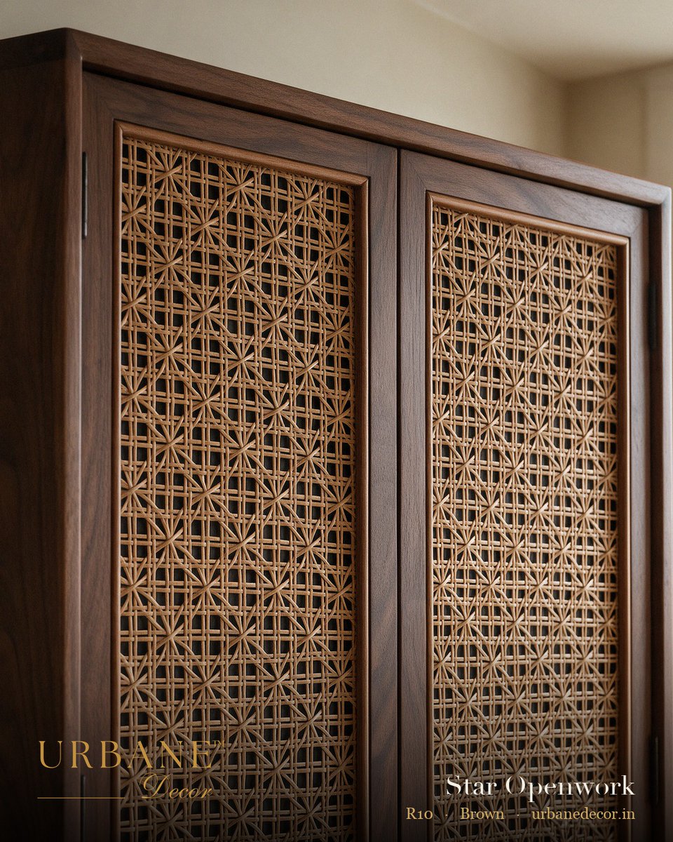UrbaneDecor24's tweet photo. Star Openwork Cane, Brown. A six-point star lattice, used as a bedroom feature wall, wardrobe shutters and a ceiling panel. 750x60 cm roll, ~50 sq ft. (Ref. R10)

Samples on request. Dispatch in 24h, Mumbai same-day.
https://t.co/JVBx9eSLw4

#rattancane #interiordesign https://t.co/KKxfA8c4Gc