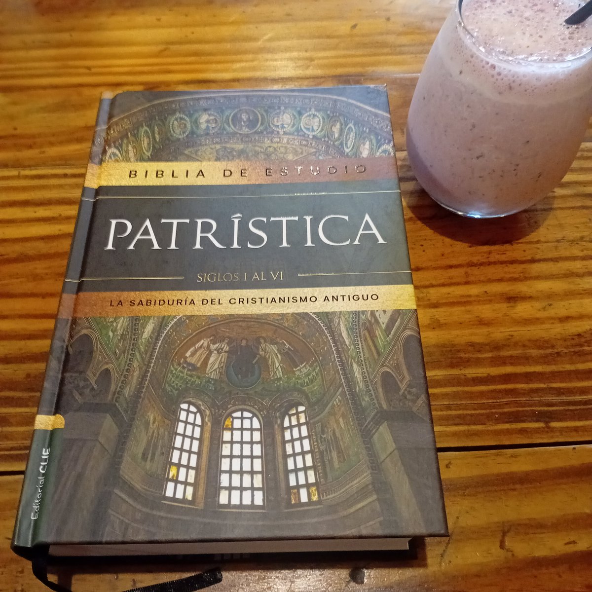 Carlyn_Paz's tweet photo. Nueva Biblia de Estudio.
Con palabras de los Padres de la Iglesia.
🎁 de @nu_gii https://t.co/cwAcB8nHhb