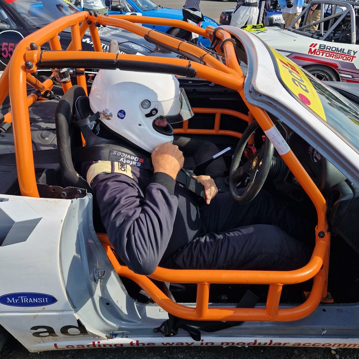 NikoleProsqd7's tweet photo. Qualifying is complete, and Andy Gilligan has secured his best-ever result: P15. He’s well placed for a strong battle in Race 1 at 14:05. https://t.co/sNdBg7hSz7