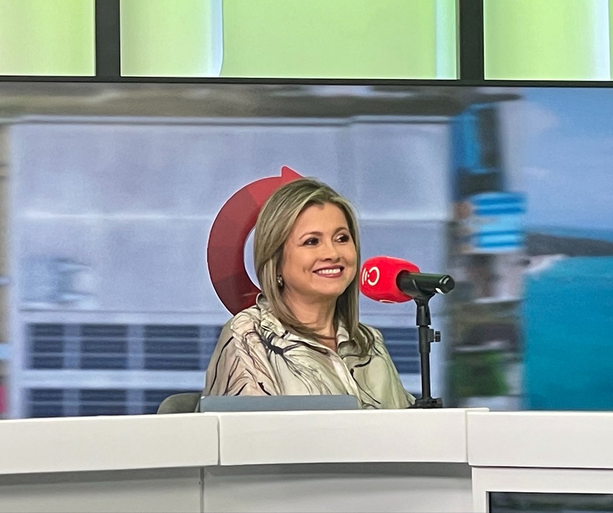 EdnaBonillaSeba's tweet photo. Hoy, en Caracol Sostenible, hablamos sobre los resultados de las pruebas PISA, los retos y prioridades de la educación en Colombia. 
Les invito a escuchar el programa. @CaracolRadio @gabodelascasas 
https://t.co/lQDlOZNiQJ https://t.co/nqmA8GQeOj