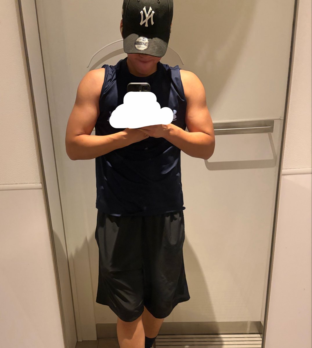 FTM202609's tweet photo. 久しぶりにジムった
セックスしたかったな今日
#ftm #レズセ #裏垢女子 https://t.co/45TGAarPQD