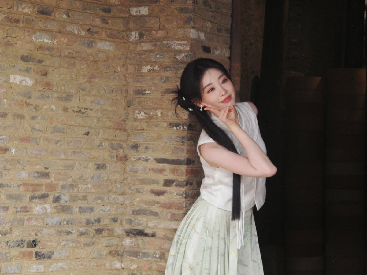 3guhee's tweet photo. 여자가 너무 귀여움 💕💕 https://t.co/uLeUgiDj1S