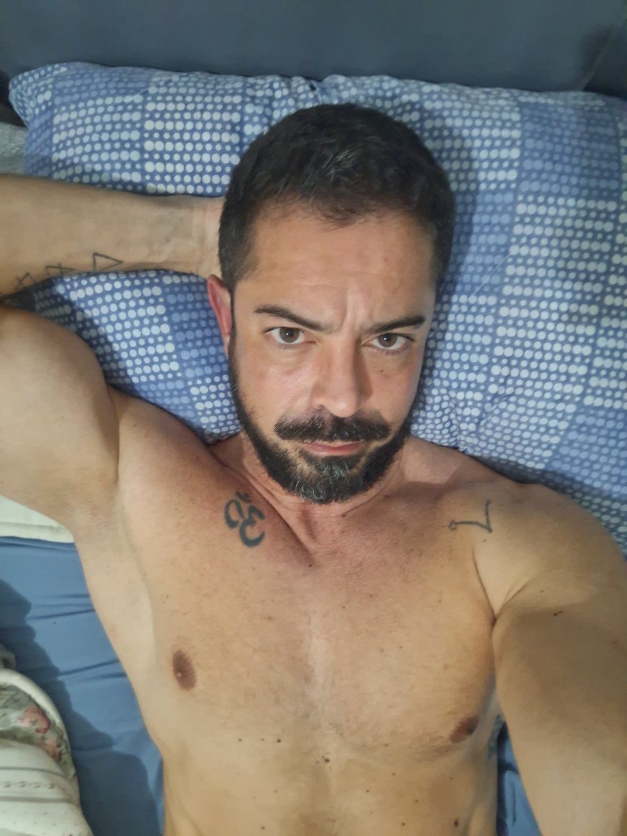 adryfds's tweet photo. Quem mais aí acordou "cedo" no sábado? A noite foi quente e longa, mas valeu muito a pena 😈🔥💦 https://t.co/BQppFiQ96q