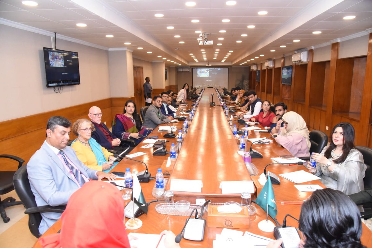 Psyche_2626's tweet photo. Had a productive meeting yesterday at FPCCI with Brigadier Rajil Irshad Khan, Retd. Commander Rashid, Dr. Maaz Aslam, Sadaf Bhatti, &amp; members to discuss FQE, education reforms, AI, and inclusive education. Looking forward to meaningful collaboration.
#FPCCI #FQE #EducationReforms https://t.co/Tz3upNLG96
