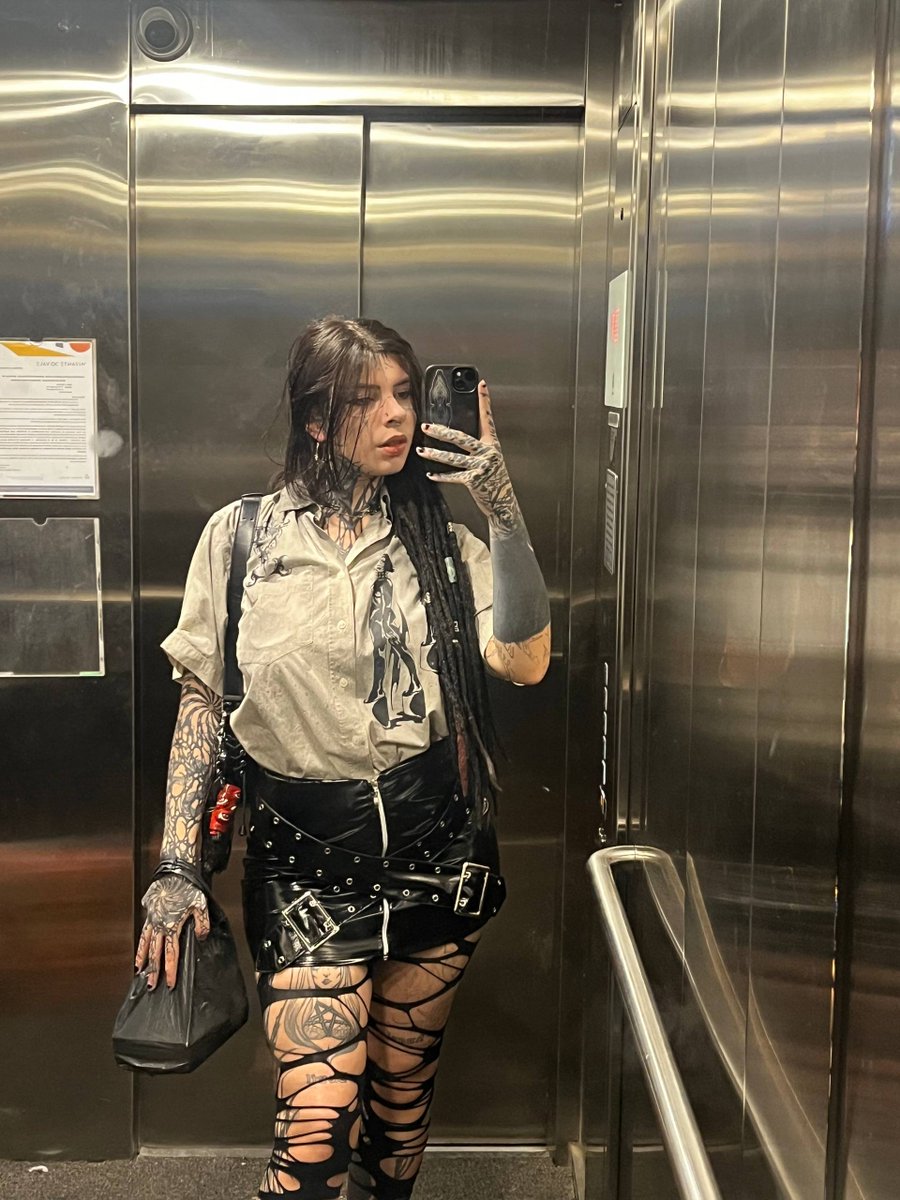 imgoddessnix's tweet photo. Tudo o que eu quero eu tenho pois tenho uma legião trabalhando comigo!!

Findom https://t.co/coiskNG3sI