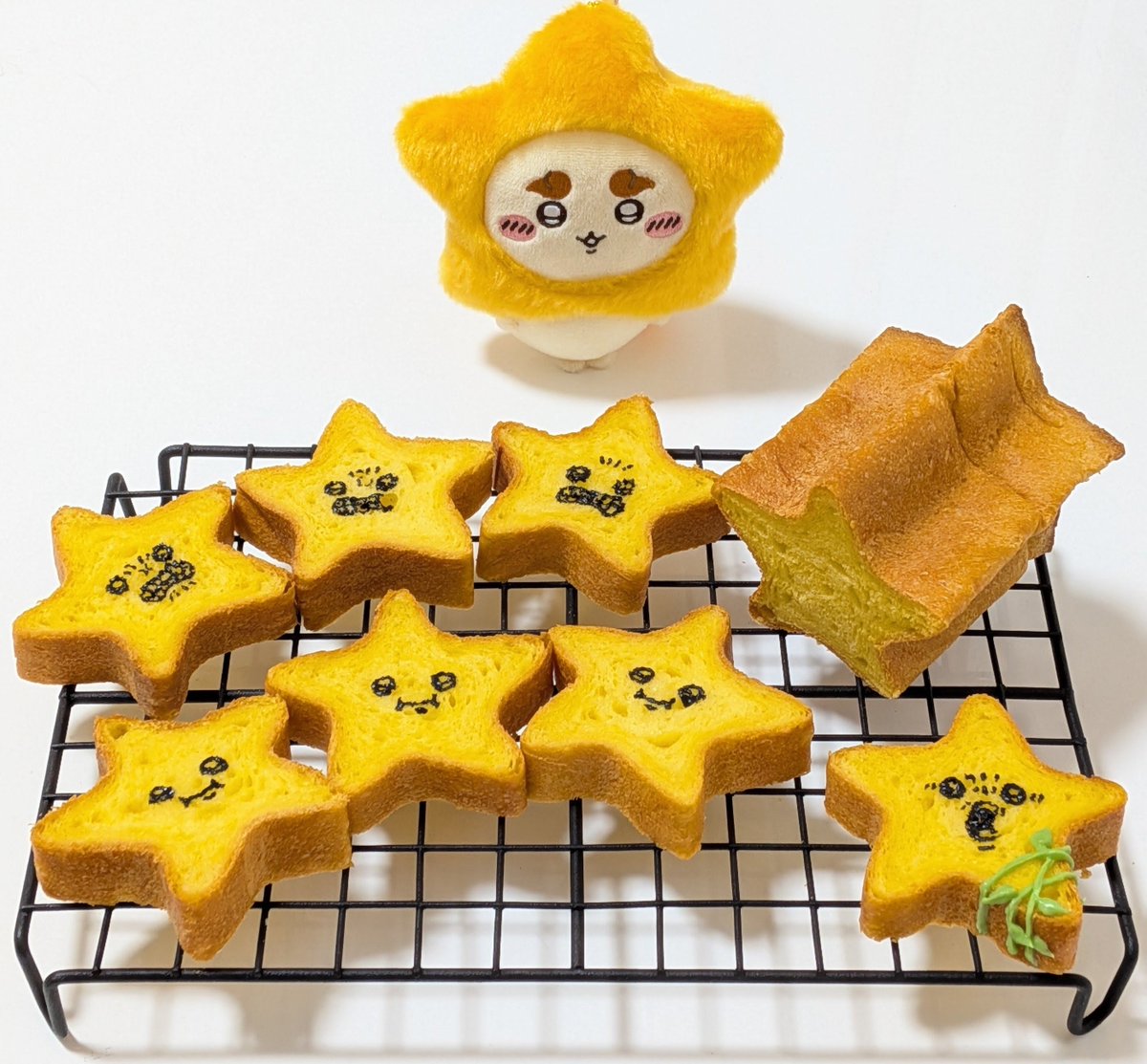 pochette_kuma's tweet photo. ＼ 𝑾𝒊𝒔𝒉..パン⭐完成でーす🍞🥖 ／ https://t.co/OMNKw1Hoxq