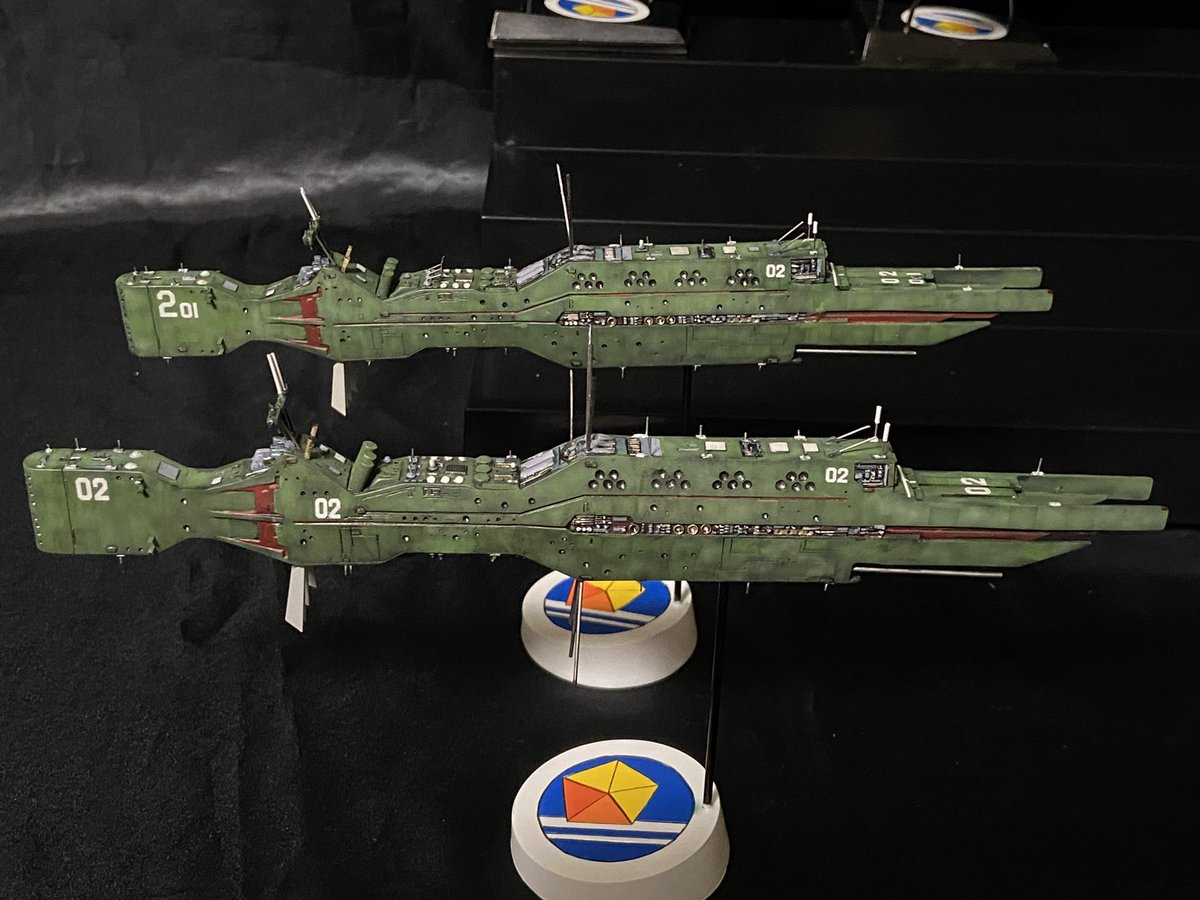 8zTqntS4PFdMtHF's tweet photo. アスターテ星域会戦の艦艇達⑦
#銀河英雄伝説 

1/5000 自由惑星同盟軍　第2艦隊艦隊旗艦「パトロクロス」OVA版

本艦はOVA本編版と劇場版で少し差異があります。先ずは第１／２話版。
艦隊No.が02(小)のみとなっており艦首、中部、後部と3箇所。また艦上部の３連アンテナが直線となってます。 https://t.co/wmmF3bnFkV