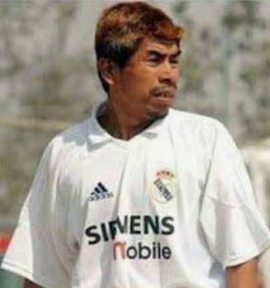 cocol381's tweet photo. @piojo7arteaga @jotajordi13 Hala Madrid https://t.co/tQucSlPZjR