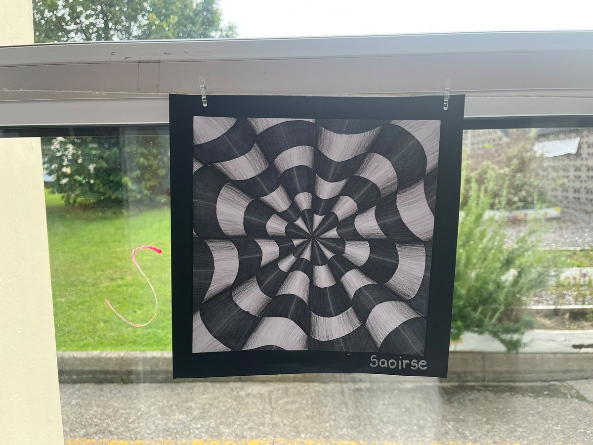 snpballyroan's tweet photo. 5th Class have been creating some cool optical illusion art!
Using lines, patterns and shading, they have created artwork that looks like it’s moving and twisting! #artsed https://t.co/V7RBaeZoeB