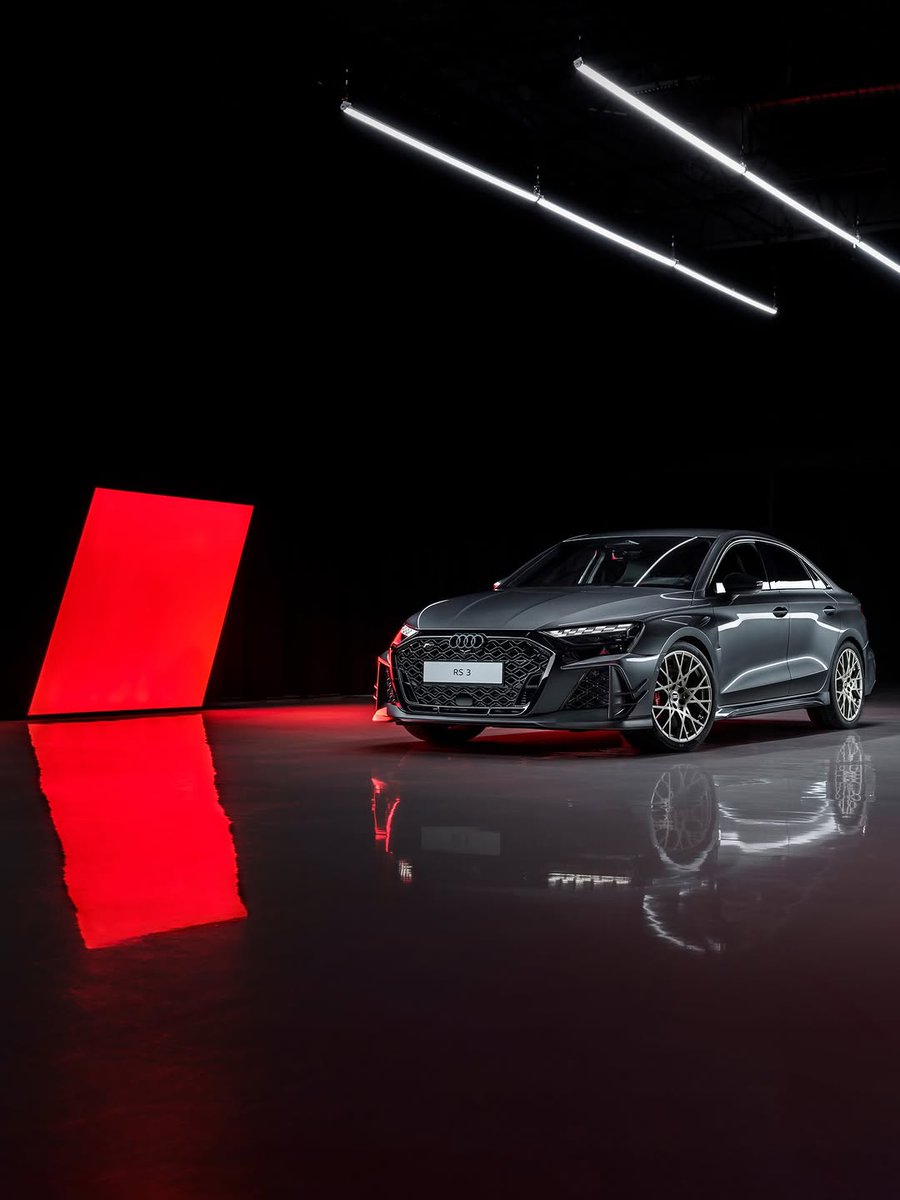 diverclaudia's tweet photo. Bringing more RS magic to your feed with the new Audi RS 3 Sedan competition limited 🩶

——
Audi RS 3 Sedan competition limited: Combined fuel consumption in l/100 km: 9.4–9.1; combined CO₂ emissions in g/km: 213–207; CO₂ class: G. https://t.co/lHTBnuYLpb