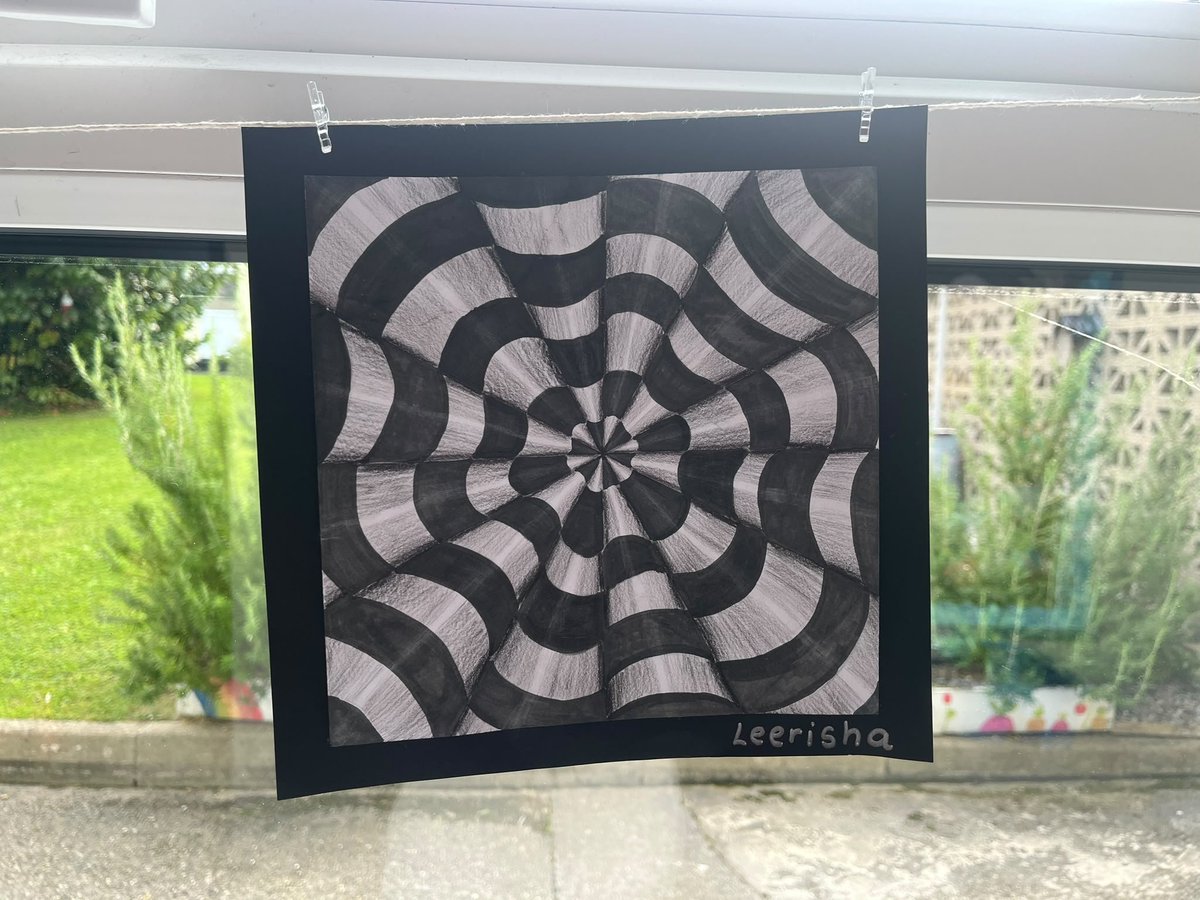 snpballyroan's tweet photo. 5th Class have been creating some cool optical illusion art!
Using lines, patterns and shading, they have created artwork that looks like it’s moving and twisting! #artsed https://t.co/V7RBaeZoeB