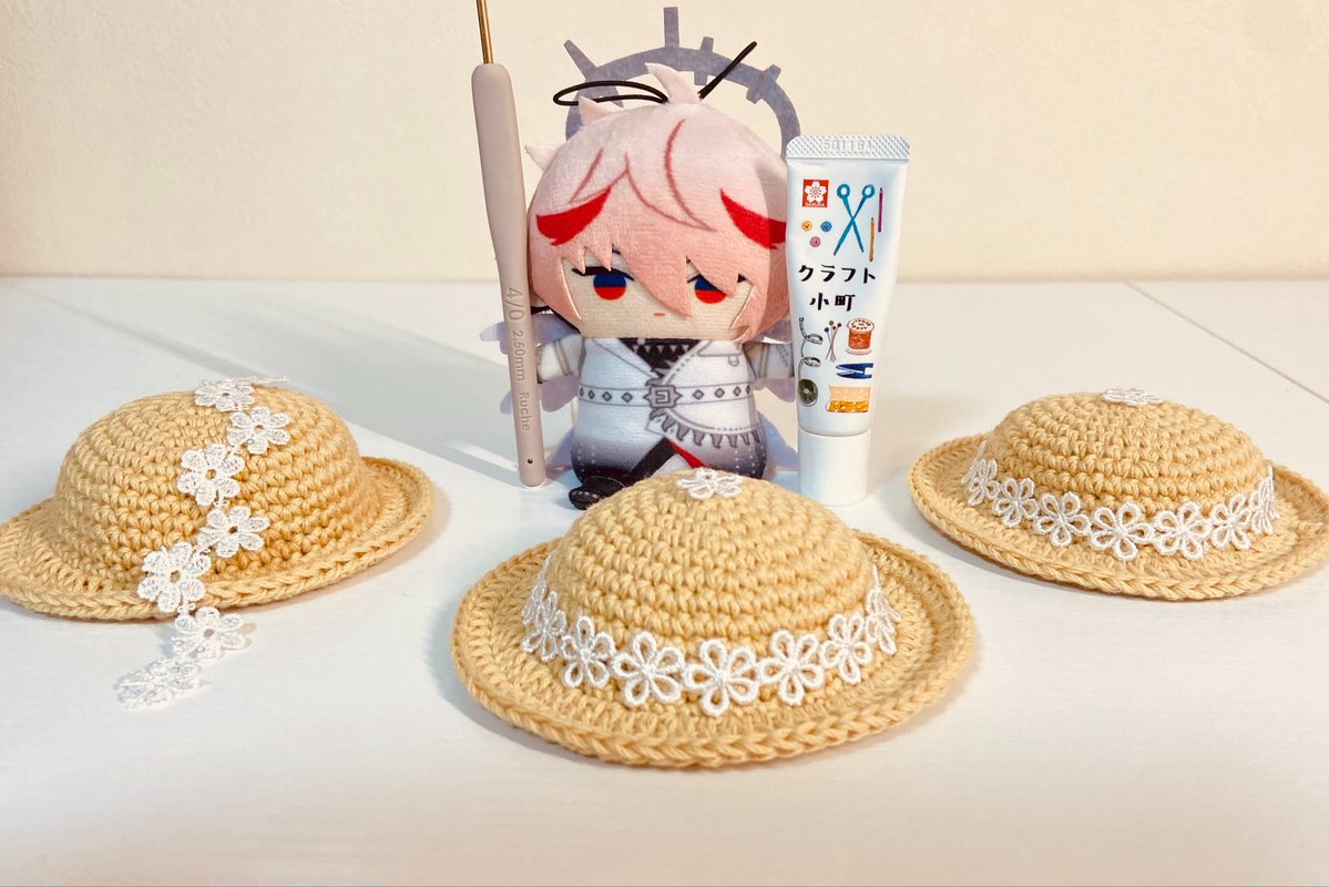 robi_hamu_69's tweet photo. 作業はしっかり進んで2つ目完成したし、3つ目もフラワーレースを付けたらおわり👒

熾天使さま、えらい https://t.co/Q3dG9qTjTJ
