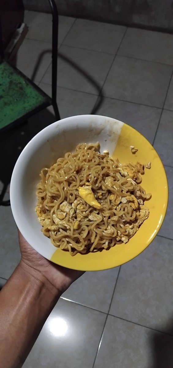 HandokoDwi666's tweet photo. Whoop, Cheating sekali iki wae tenan, sesok sehat neh heheu https://t.co/2Plox7LSBI