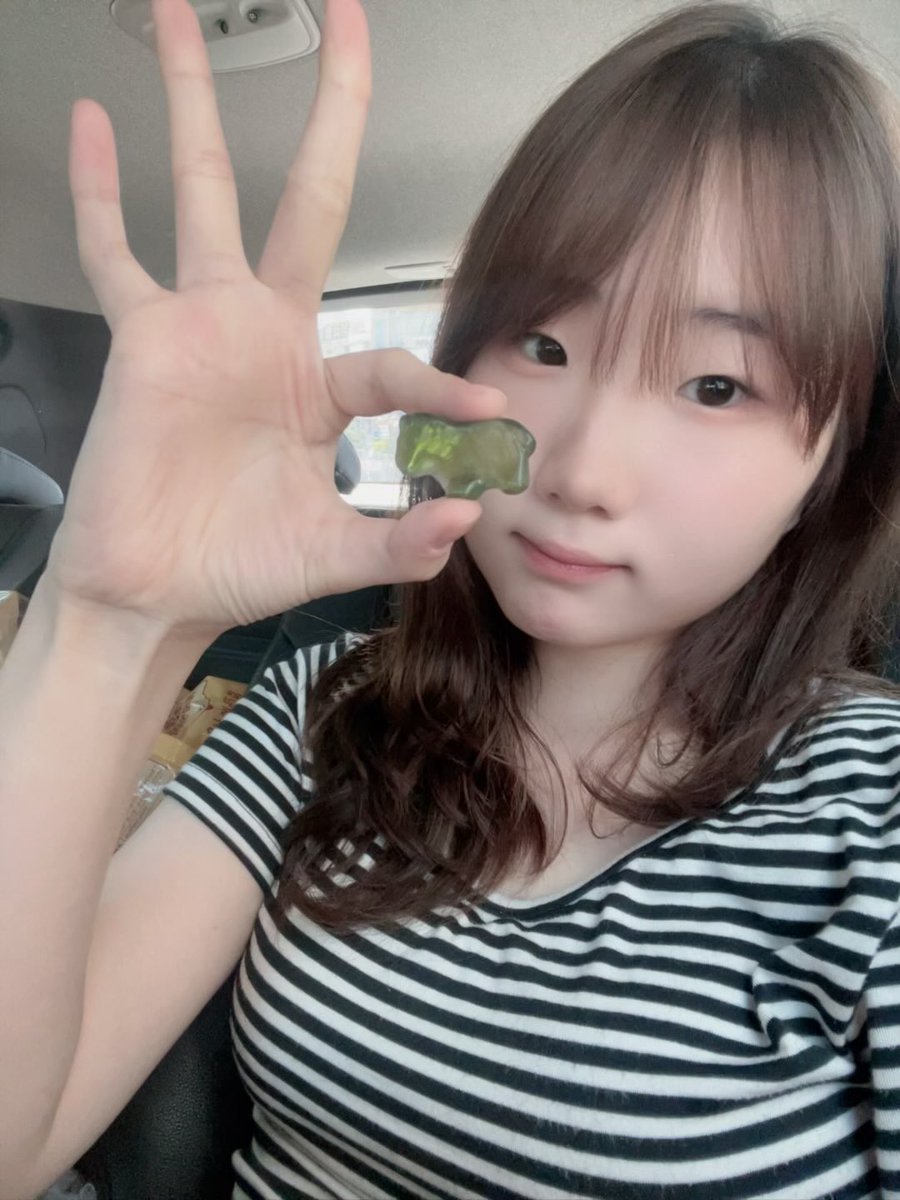 5jxo9's tweet photo. #우울계_𝕏친소 #일상계_𝕏친소 #트친소_𝕏친소 
#우울계𝕏친소 #맘눌뎀‌  남자친구 구하기 위해 미소녀와 친구를 하기 위해 트친소 다시 만든다!!!! https://t.co/P3vu9NmT9g