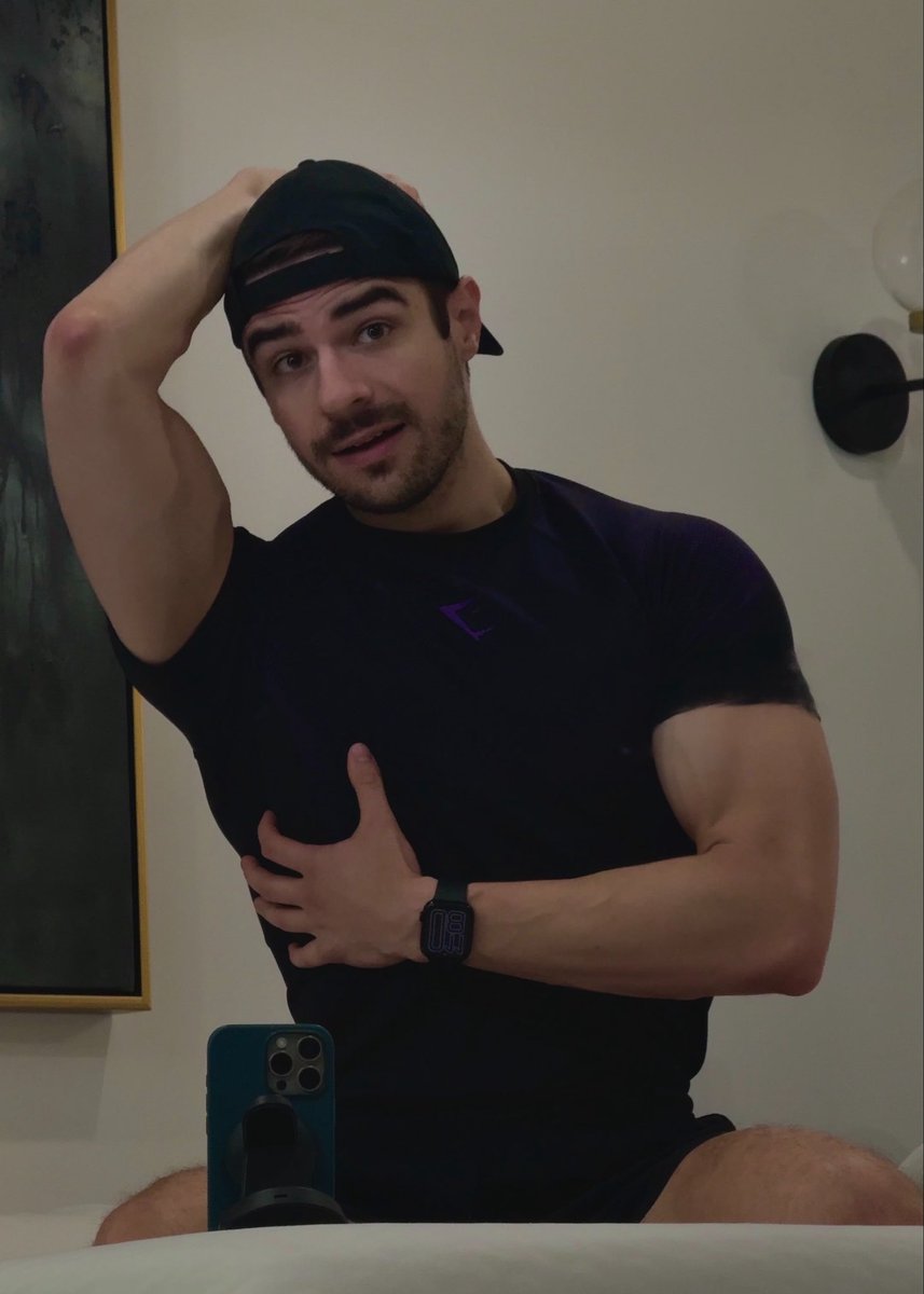 t_kobs's tweet photo. Felt thick today 🥺 https://t.co/H8epTgrNAB