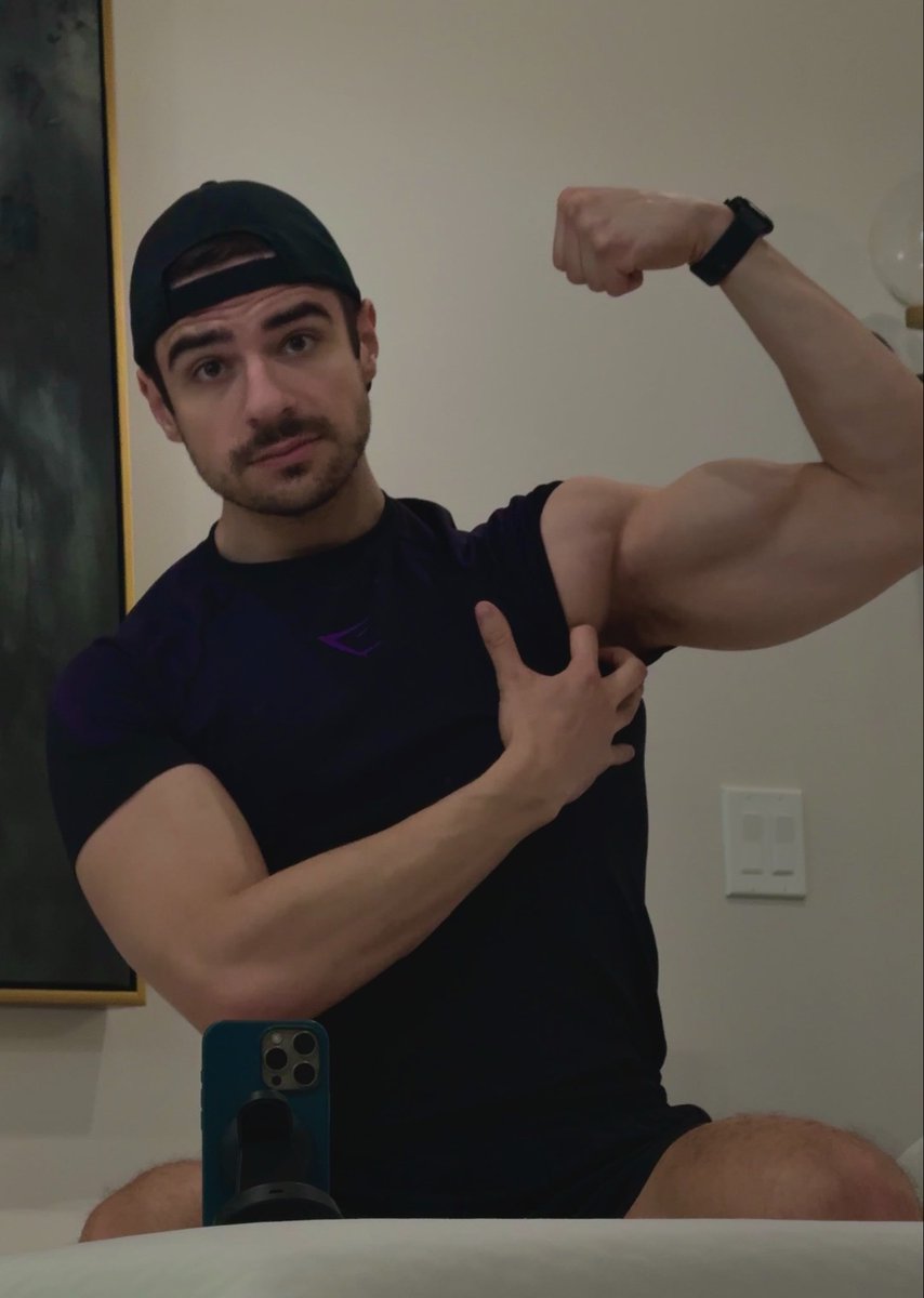 t_kobs's tweet photo. Felt thick today 🥺 https://t.co/H8epTgrNAB
