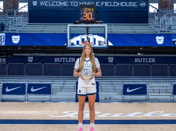 iylakress14's tweet photo. After an amazing visit, I am very excited to announce that I have received an offer from @ButlerUWBB! Thank you @CoachMarchesano, @CoachAsher7217, and the rest of the Butler WBB coaching staff for this incredible opportunity! Go Dawgs! 🤍💙 https://t.co/OccK654nmC