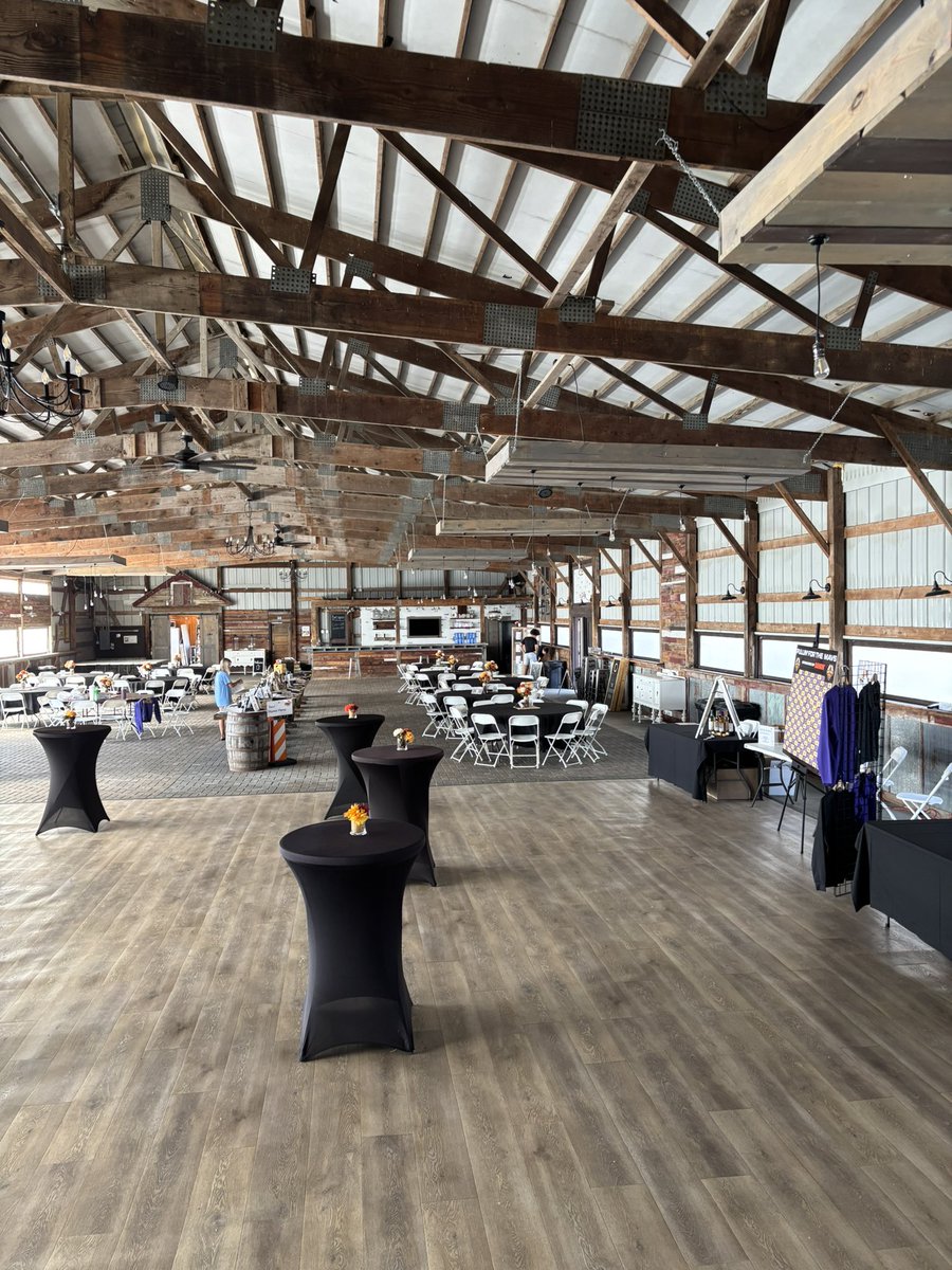 MinnStWBB's tweet photo. One week until the Hoopla🍁 Join us at the beautiful Schroeder Farm Event Center for fun, relaxing evening supporting Maverick Women’s hoops 😈 
🎟️ https://t.co/yn7HhDqofJ https://t.co/TOCUYh5gxo