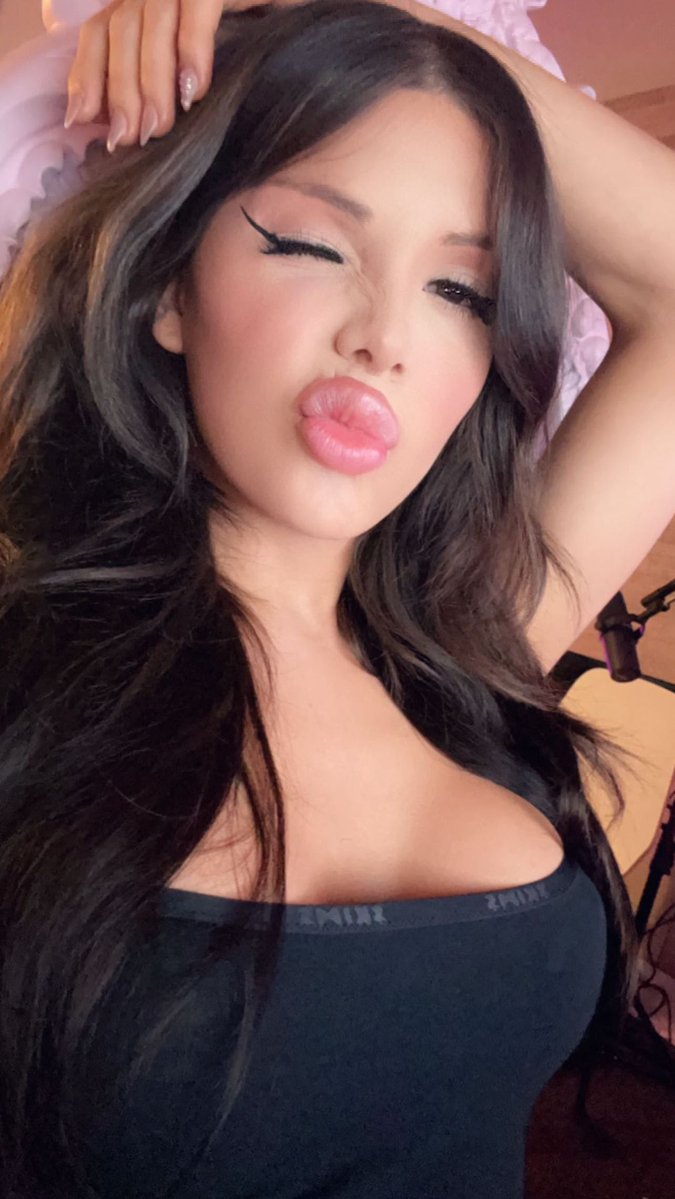 vampfap's tweet photo. nut to Blaire White @BlaireWhite
 faceporn #tribute #cumtribute #cocktribute #bbc #builtforbbc #nsftwt #chudai #wataa #faceporn #goon #bibmo #dsls #nsfwtwtًً #bnwo #gooner #jerktribs #cumtrib #nut #joi https://t.co/kynht5RcGc