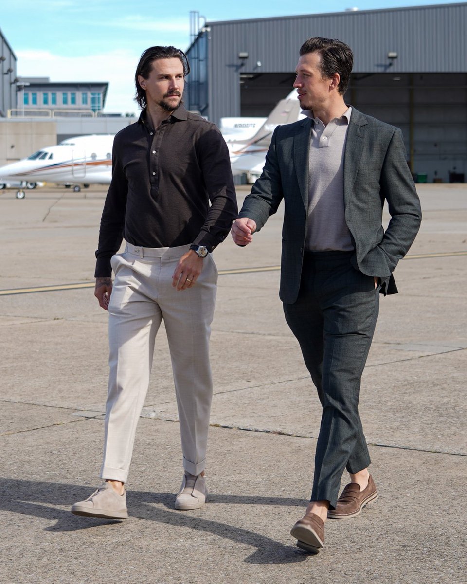 penguins's tweet photo. Buffalo bound ✈️ https://t.co/zsz8zwXIl9