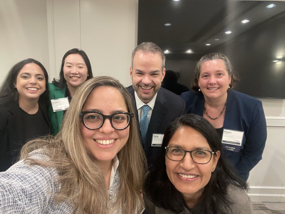 AmerGastroAssn's tweet photo. Our clinical practice updates all-star team! 🤩 Thank you, @JHashashMD, for your work leading this committee! https://t.co/8t7NSSSHoL