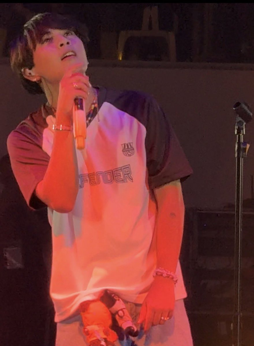 xaechanx's tweet photo. Maki જ⁀➴ ♡◡̈ nice to hear you again. 😊

#Maki #NavotasMusicFestival https://t.co/Xqseg6Qvnd