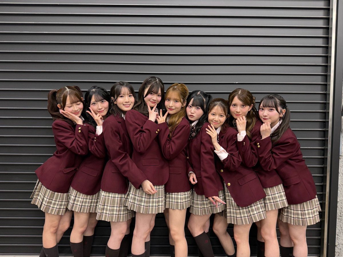 erichan_akb48's tweet photo. #AKBサンコンコン 「全員好きishコンサート」
ありがとうございました！！

45曲ノンストップ最初からお祭りみたいだった！！一瞬だったな〜〜楽しかった！！
1人1曲センター私は
「生きるって素晴らしい」でした🎤

ほてえりまさかすでの「天国野郎」では
モナキさんをカバーさせていただきました！

最後の「初日」泣きそうになった！！
AKB48っていいなぁ。