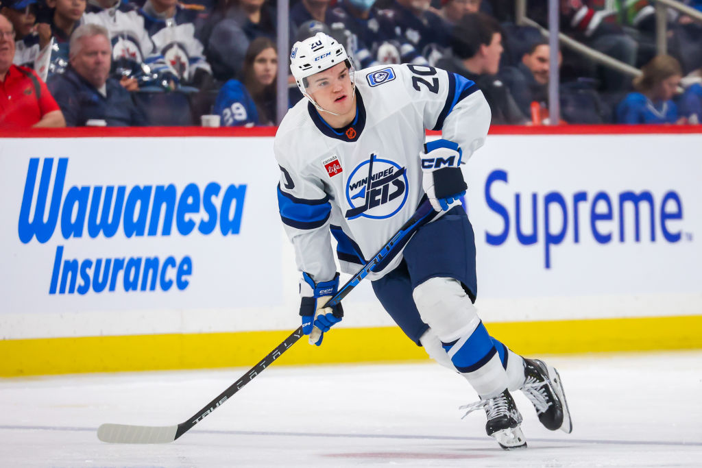 JetsAlumni's tweet photo. Jets Alumni celebrating a birthday today include Nick Shore (42 games in 2019-20), Karson Kuhlman (33 games in 2022-23), and Joono Luoto (16 games in 2019-20). https://t.co/LIY16a9xWy