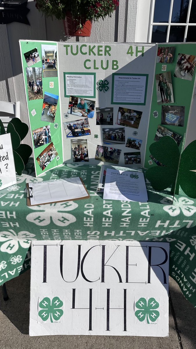 JimCroftWI's tweet photo. It was a fun start to our day at Swan’s Pumpkin Farm for the annual Pancake Breakfast put on by the Tucker 4-H Club! Thank you to the farm and to the 4-H kids for putting on the event - those pumpkin pancakes were delicious! https://t.co/3JNHuKER0J