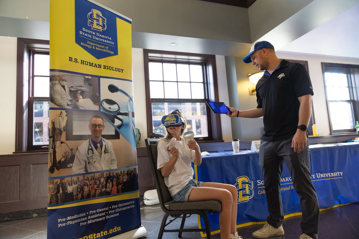 SDState's tweet photo. #SDState is taking over Downtown Sioux Falls! 🐰
Join us Oct. 2 at the Washington Pavilion for hands-on demos, student projects, academic programs and more.

5–7:30 p.m. | SDState activities
5–8 p.m. | Free Pavilion admission
6 p.m. | Planetarium presentation

@SDStateCOE https://t.co/hT1czp07Qj
