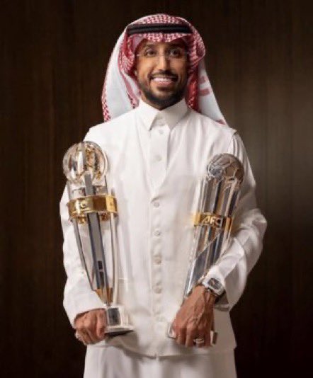 J_ali_1919's tweet photo. تاكل وتشرب معهم ، يا ساتر يا كمية الحقد عليه

ولكن ما راح اقولك الا كلام الخر ما يضر استمر
يا اسطورة فأنت اسطورة كرة القدم السعودية
في عصر الاحتراف في عصر الكورة الحديثه.
@salem_d29 💙🇸🇦 https://t.co/mdfATtoTHK