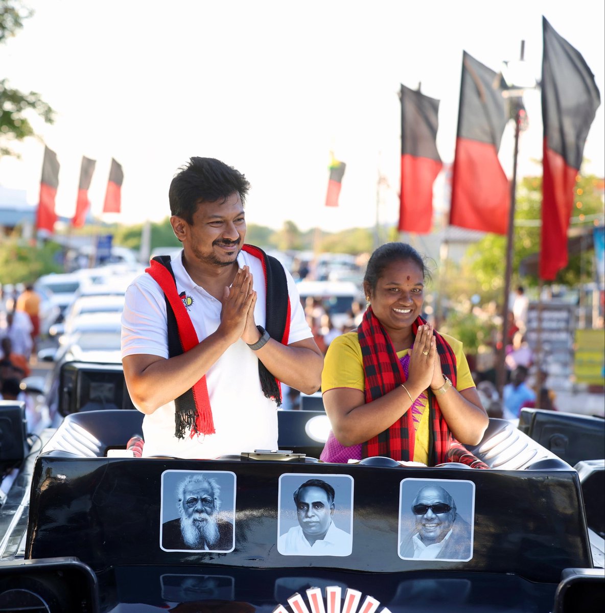 Udhaystalin's tweet photo. Dummy ஆட்சியாளர்களின் குதிரை பேர அரசியலால் தாராபுரம் தொகுதி மக்கள் மீது திணிக்கப்பட்டுள்ள இடைத்தேர்தலில், ஆளுங்கட்சிக்கு சரியான பாடம் புகட்ட வேண்டும் என்று கழக வேட்பாளர் சகோதரி சுகன்யாவுக்கு ஆதரவாக தலைவர் @mkstalin அவர்களின் வழிகாட்டுதலின்படி தாராபுரம் நத்தம்பாளையத்தில் இன்று பிரச்சாரம் மேற்கொண்டேன்.

@KN_NEHRU 
@mp_saminathan @V_Senthilbalaji @dmkpadhu @keprakashdmk