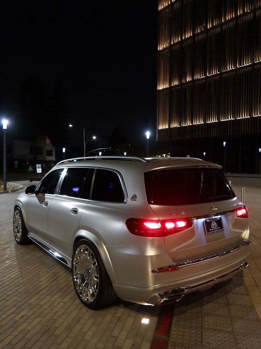 ZyroCar's tweet photo. Mercedes-Maybach GLS 600 https://t.co/jzmrCsCRkc