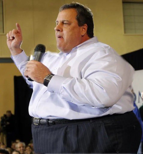 RogerJStoneJr's tweet photo. This corrupt lard ass Chris Christie thinks he's running for president. I eviscerated him. LISTEN HERE https://t.co/1F1UUUrAF9 https://t.co/ERE1FOQGf4